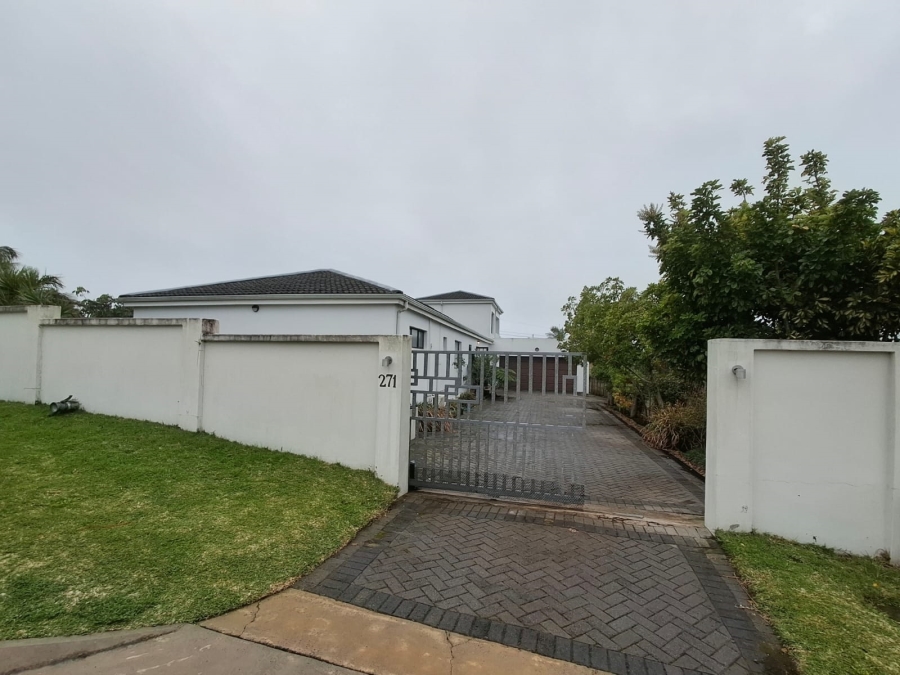 3 Bedroom Property for Sale in Sunrise On Sea Eastern Cape